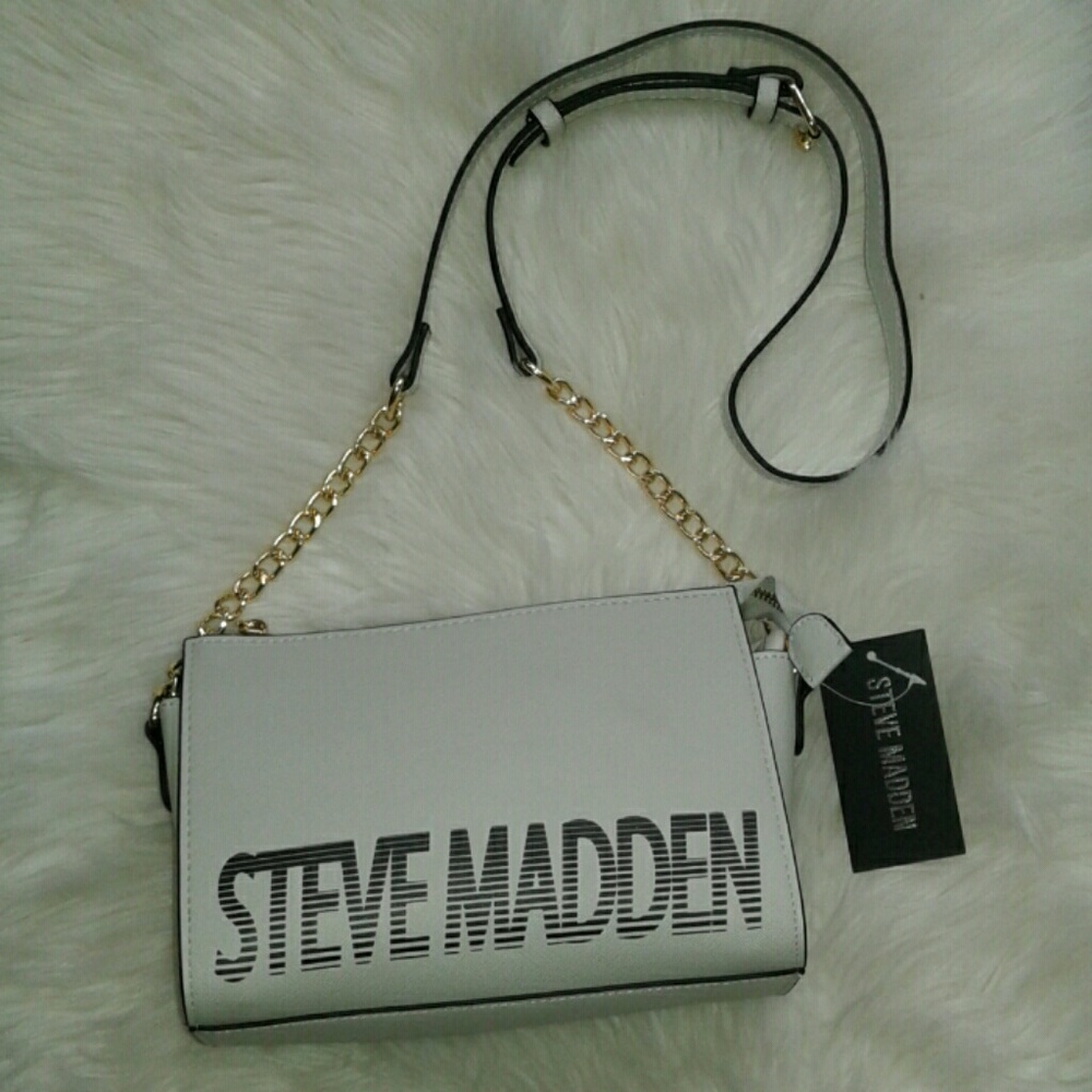 🆕Steve Madden Blexi logo crossbody bag💟